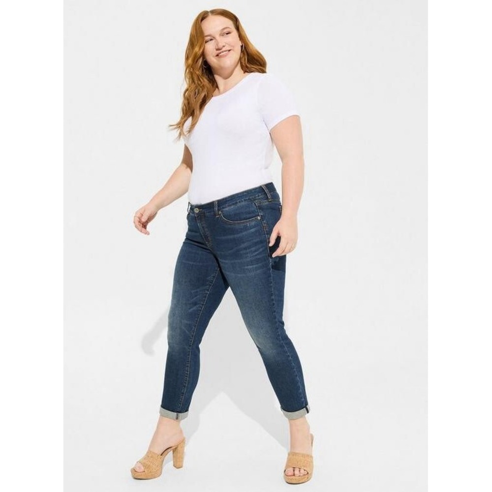 Torrid Boyfriend Straight Vintage Stretch Mid-Rise Jean (16S)